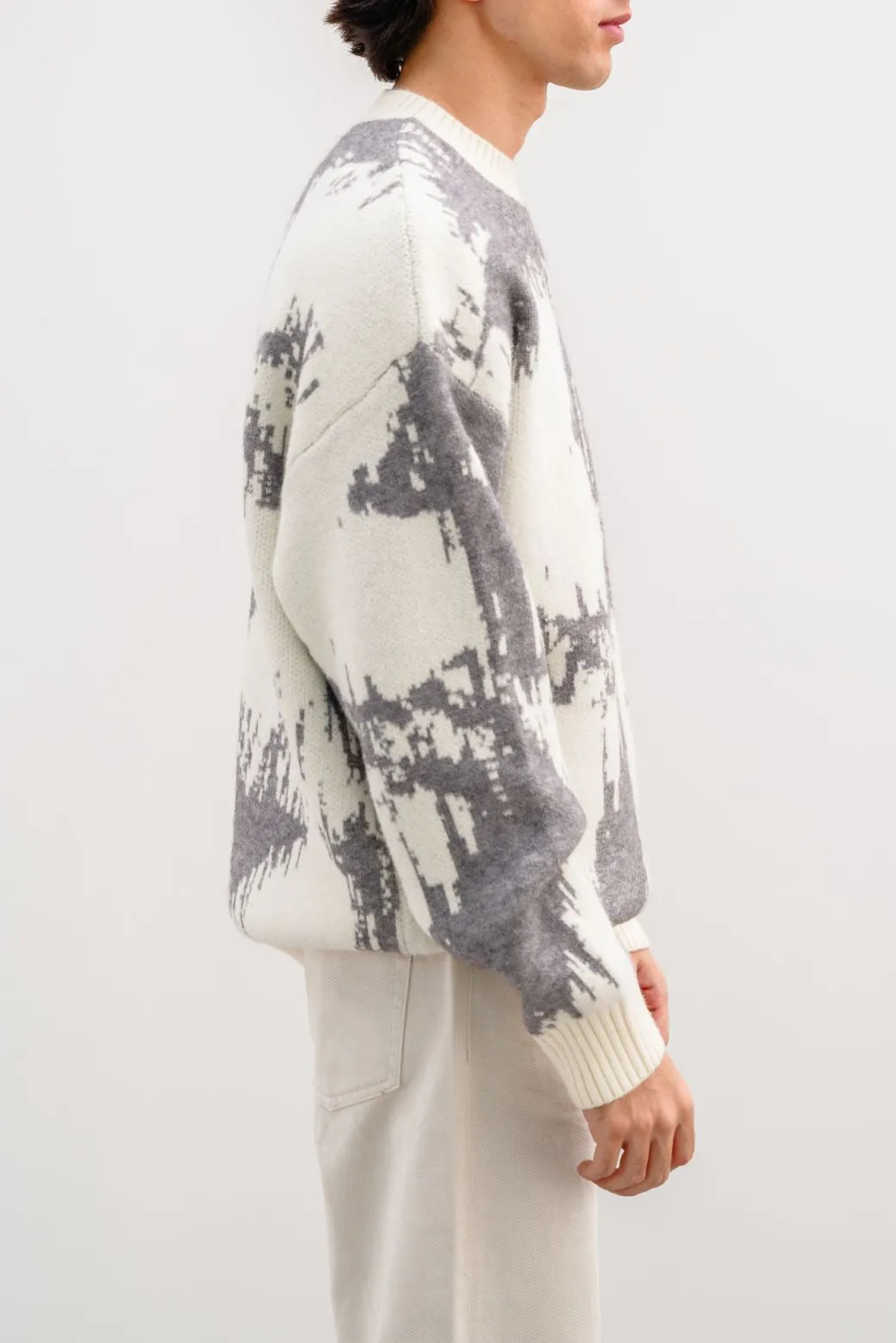 ABSTRACT PRINTED SWEATER