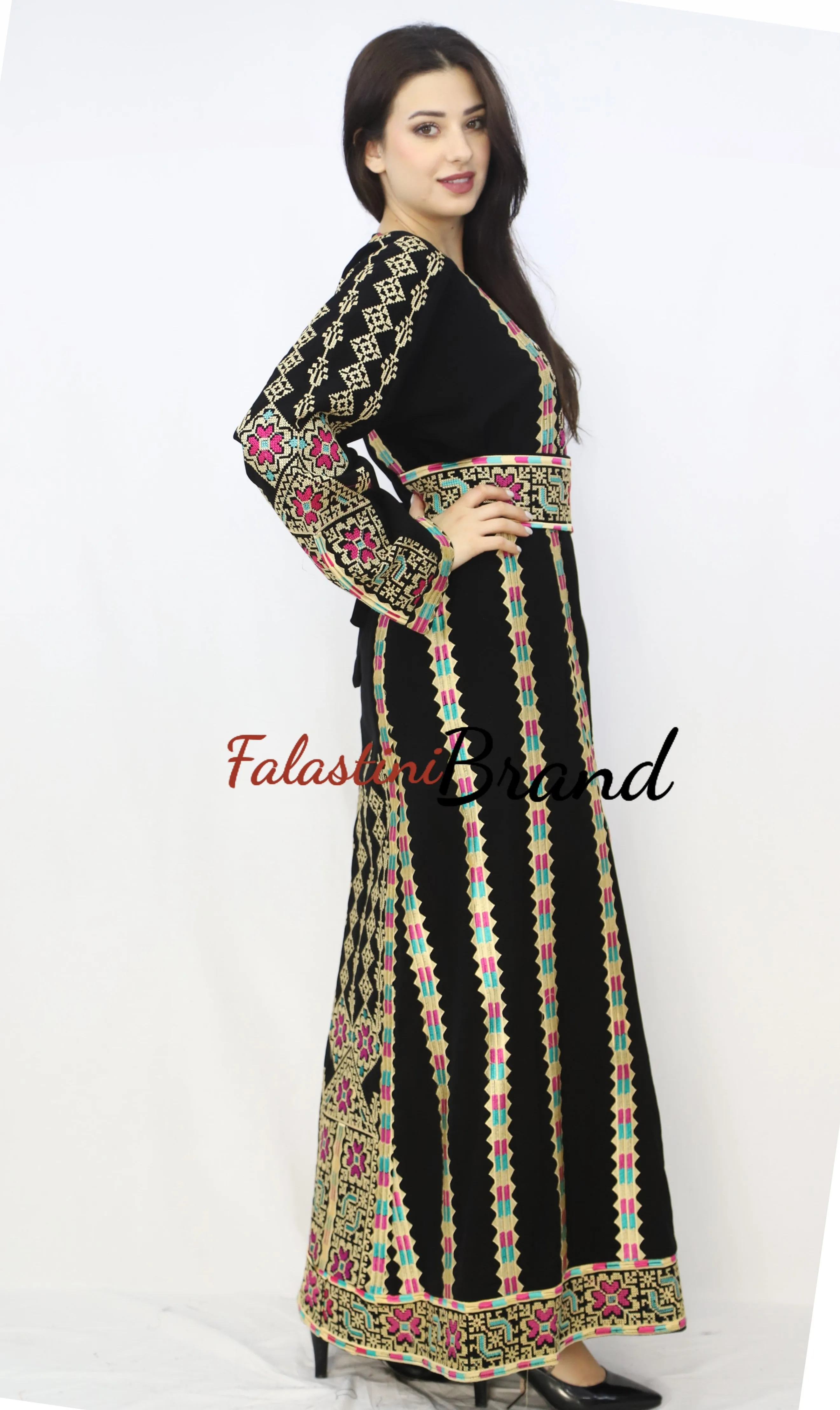 Black Floral Palestinian Embroidered Thobe