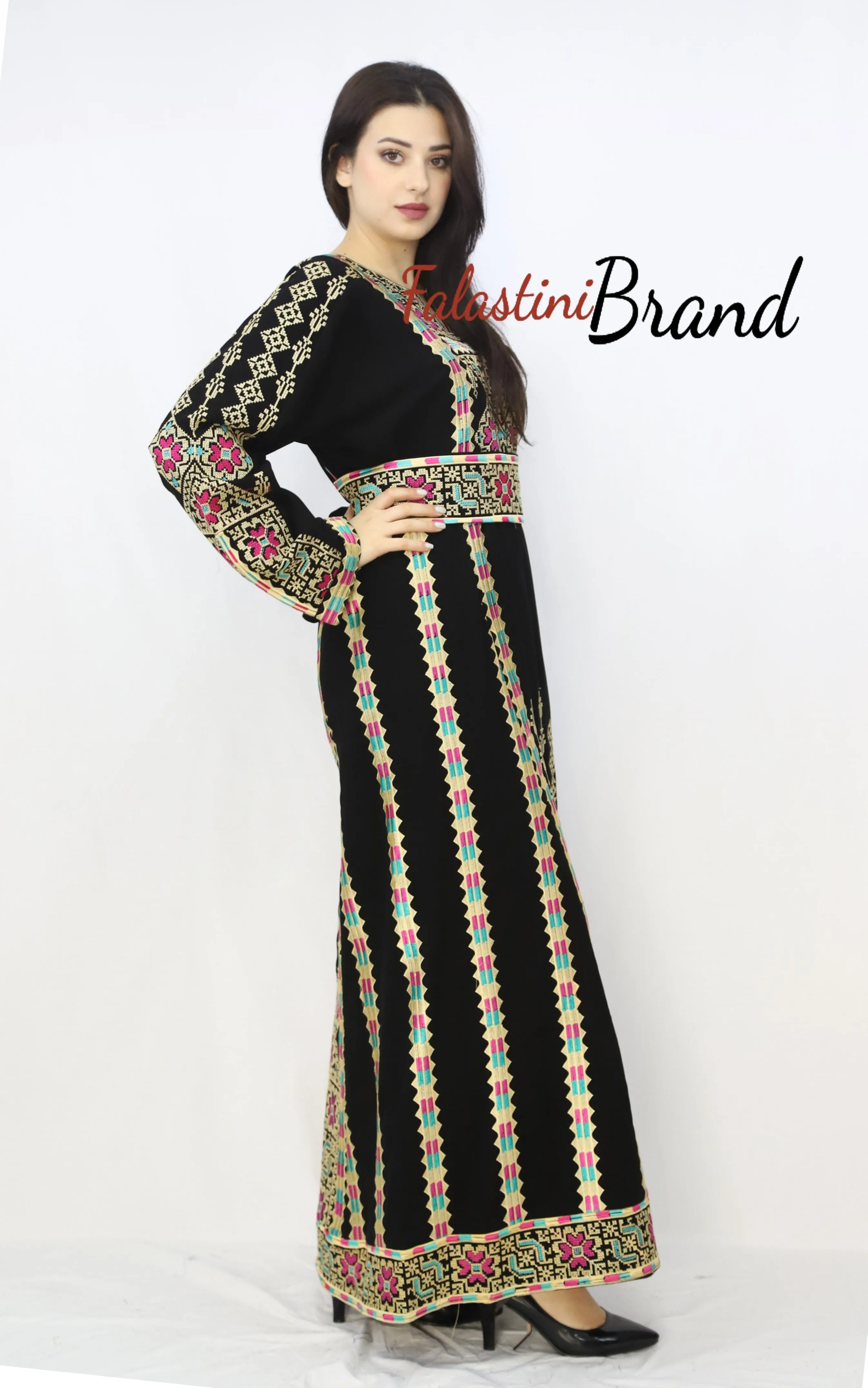 Black Floral Palestinian Embroidered Thobe