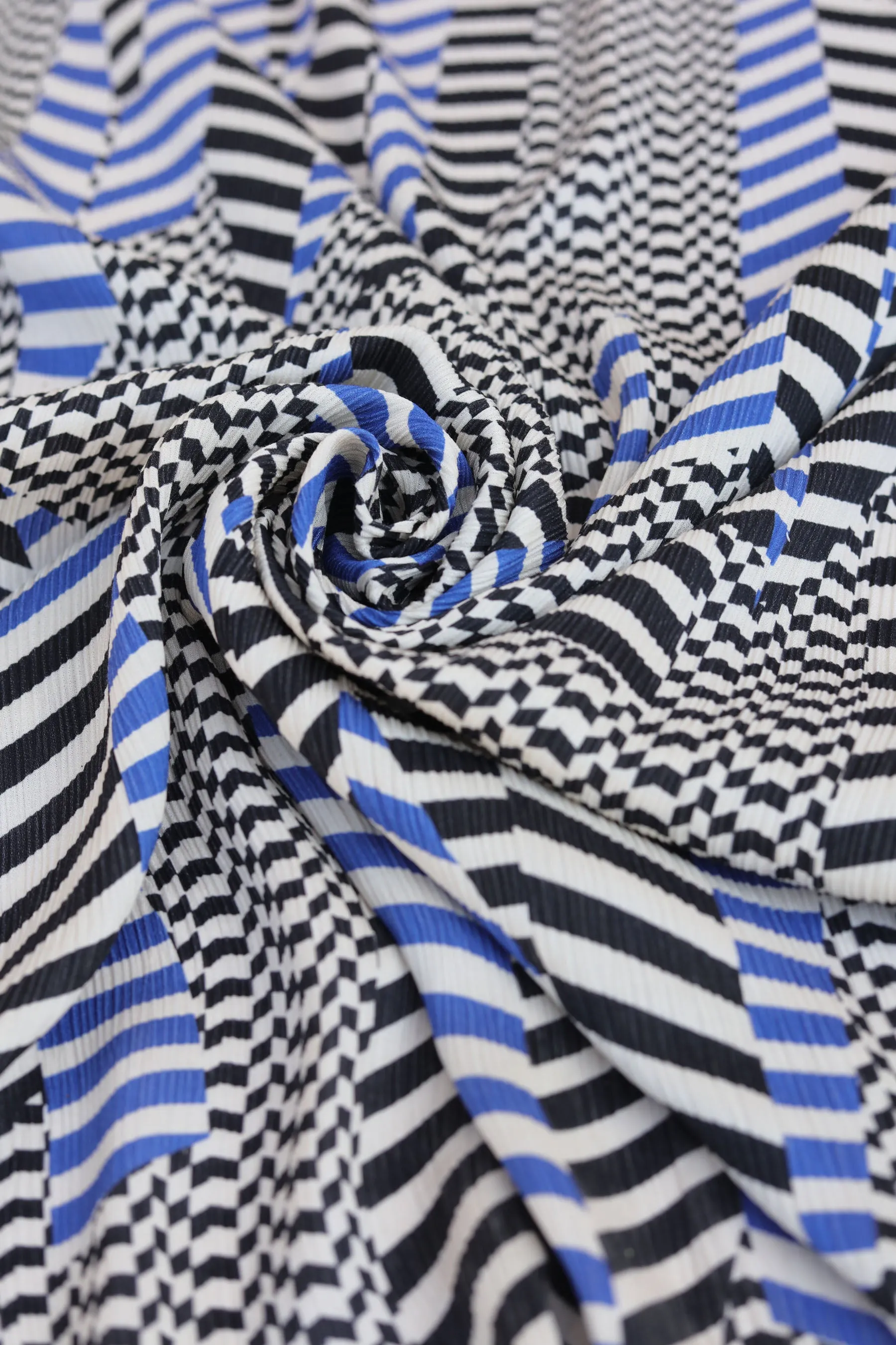 Blue Black Zigzag Pattern Printed Heavy Munga Chiffon Satin Fabric