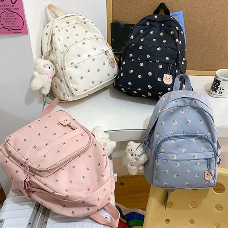 Chic Backpacks for Teen Girls - Trendy Colors, Stylish Patterns