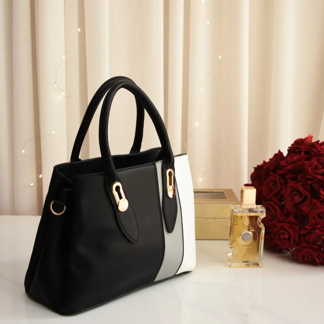 Chic Tricolor Tote Black