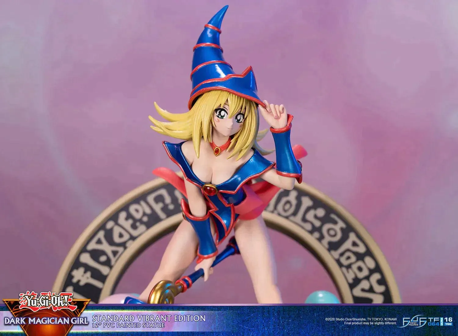 Dark Horse - Dark Magician Girl - 12" Figure (Standard Vibrant Edition)