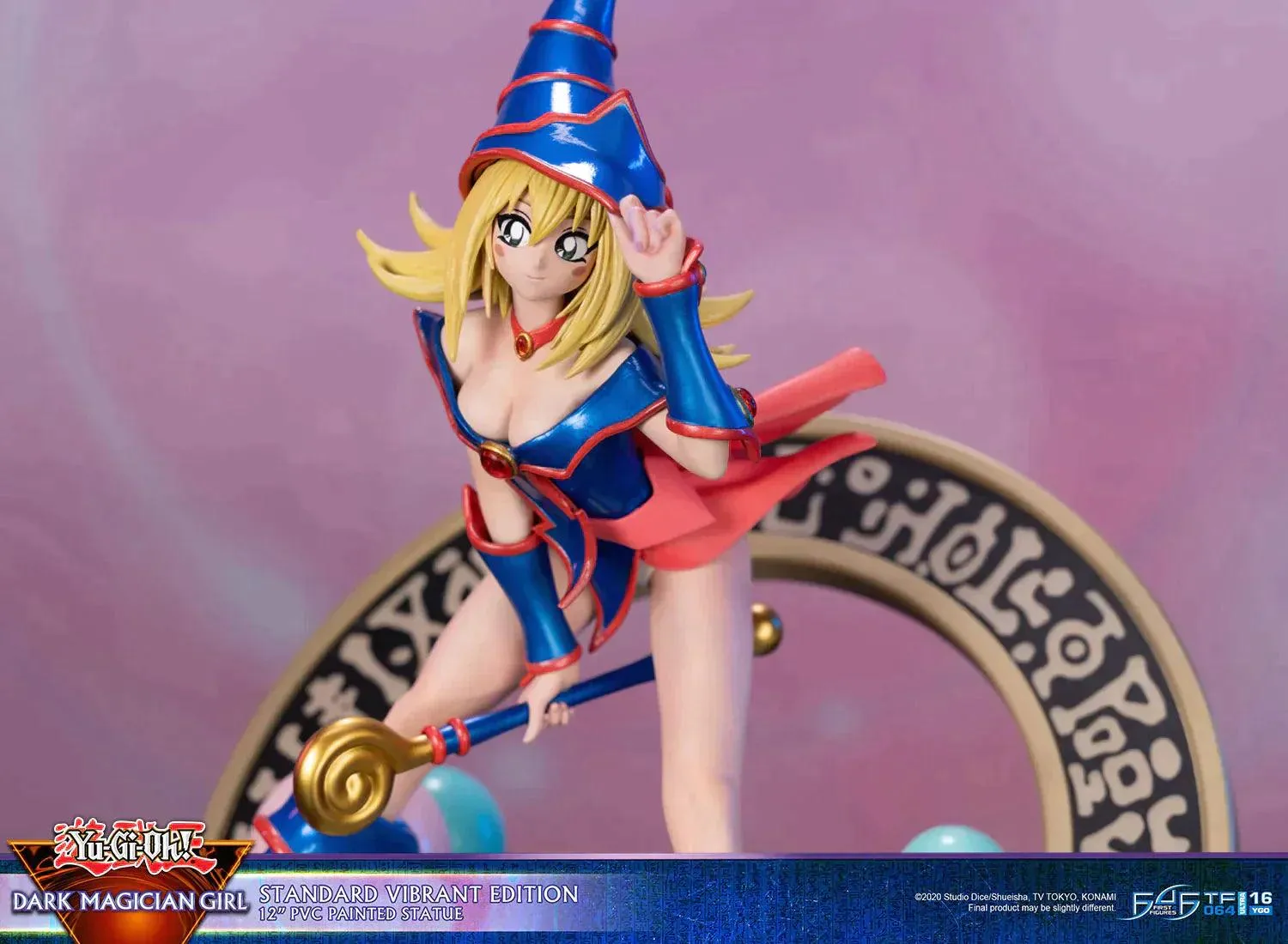 Dark Horse - Dark Magician Girl - 12" Figure (Standard Vibrant Edition)