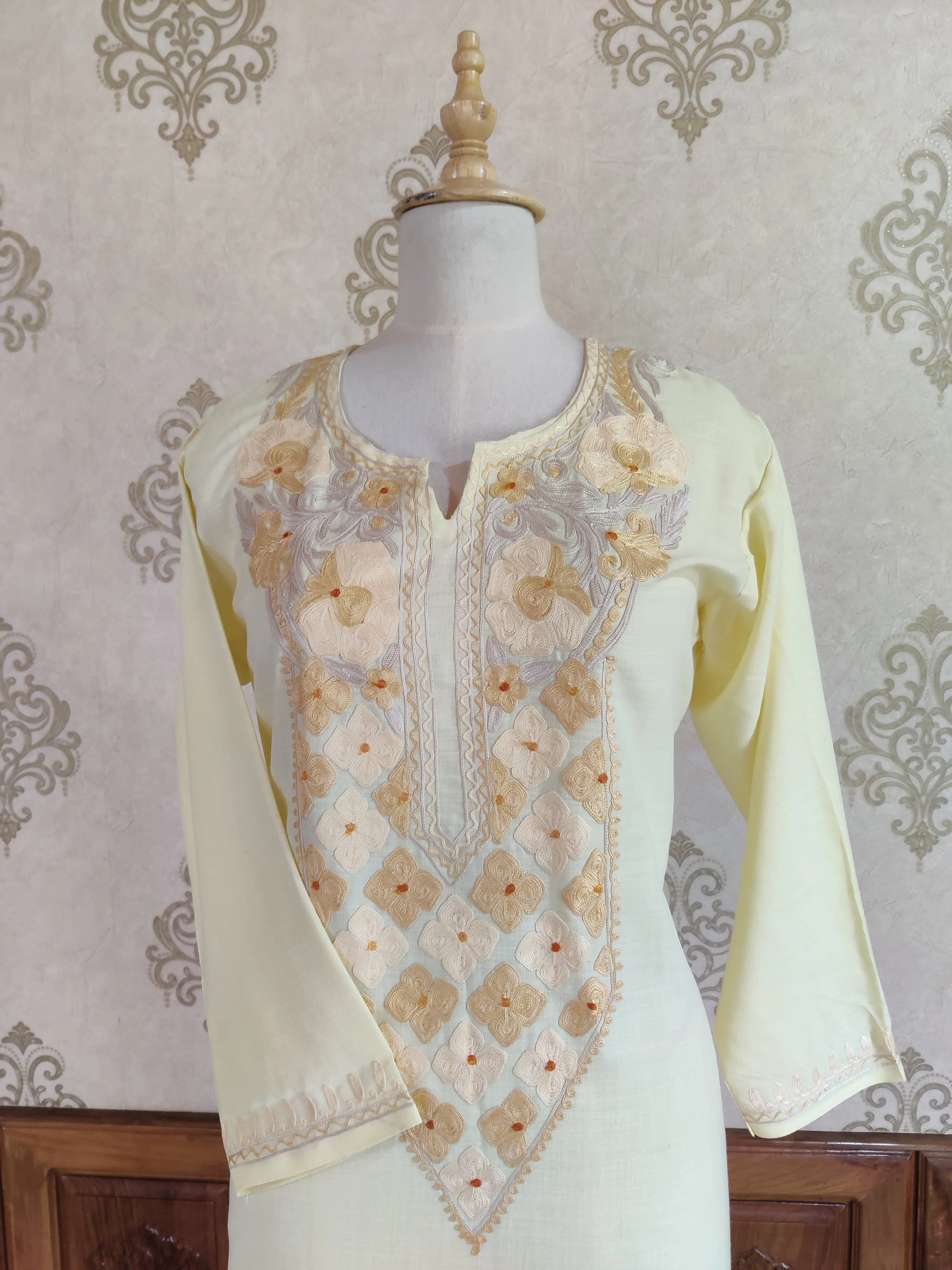 Elegant Cream Aari Embroidered Kurti