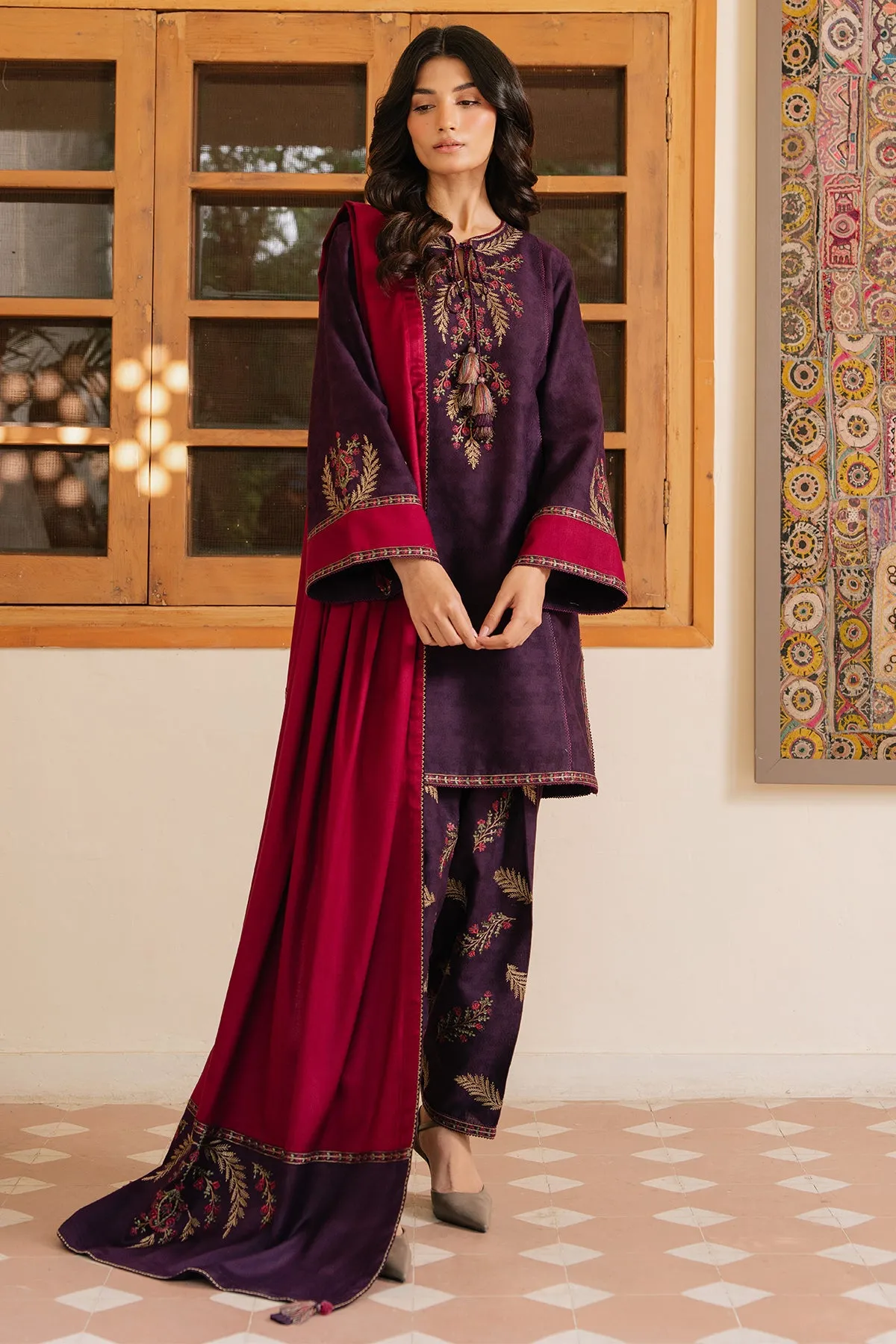 EMBROIDERED JACQUARD KHADDAR UW-0134