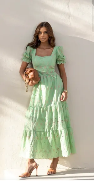 Embroidered Laise Dress (Mint Green)