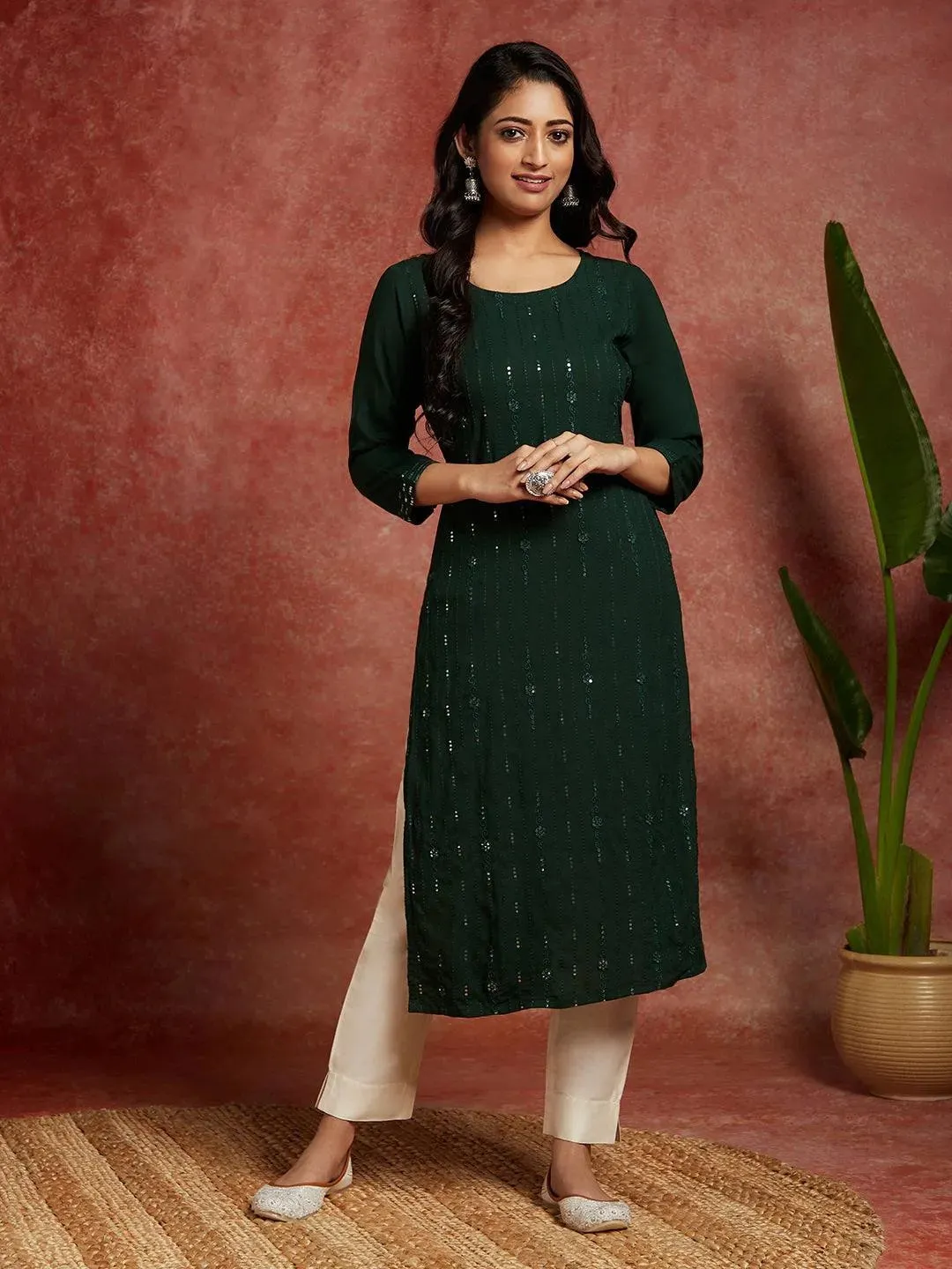 Green Embroidered Rayon Straight Kurta