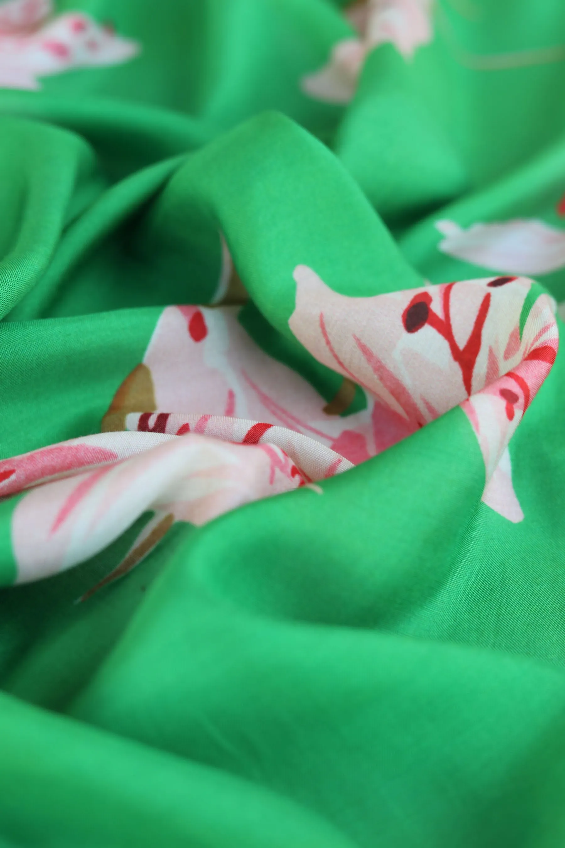 Green Pink Floral Pattern Printed Natural Muslin Silk Fabric