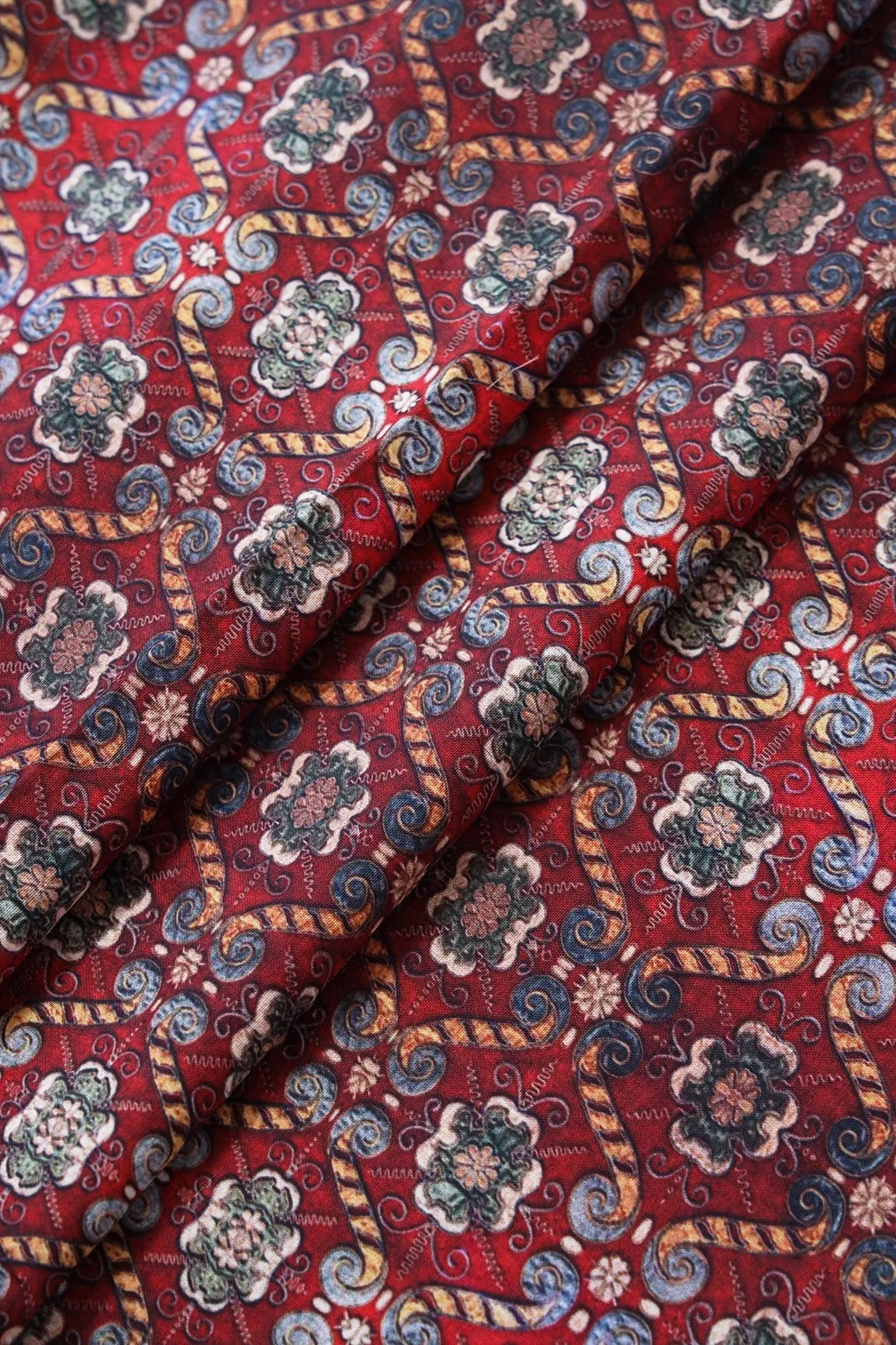 Maroon Trellis Pattern Digital Print On Heavy Multi Polyester Fabric