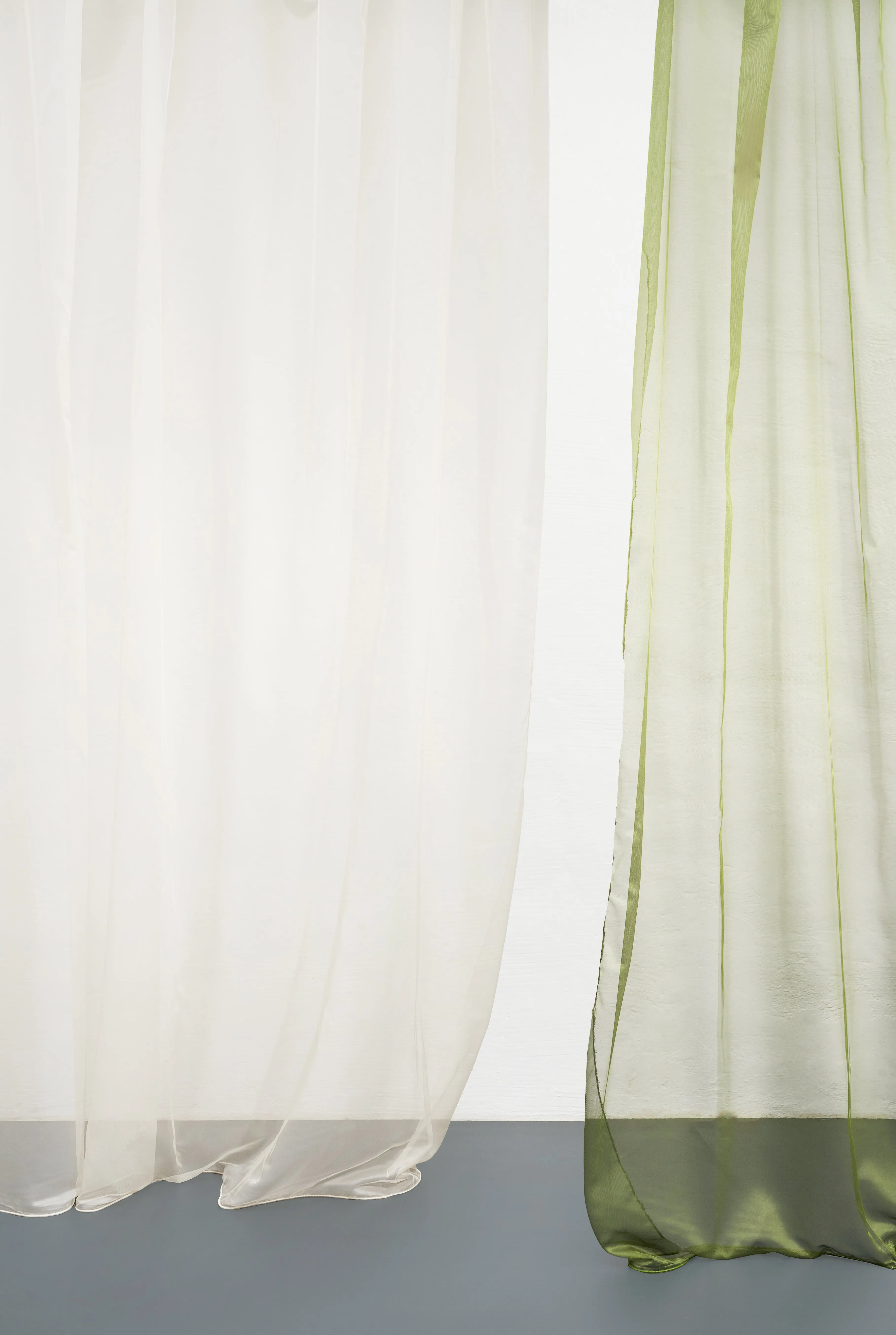 Metallic Sheer Curtains "Glamorous" in Champagne Color