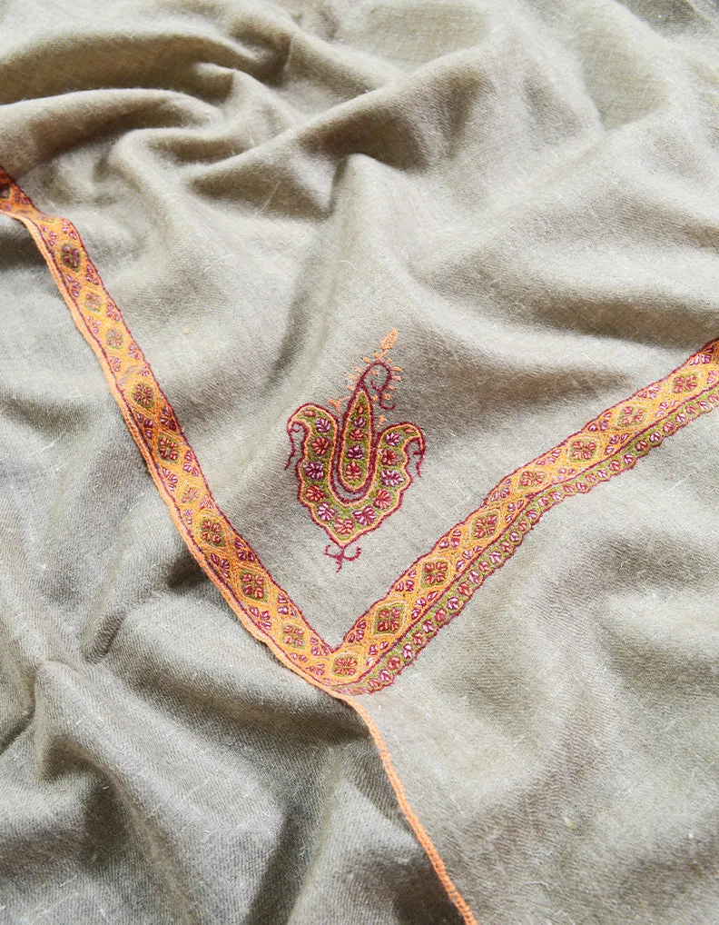 natural embroidery pashmina shawl 8513