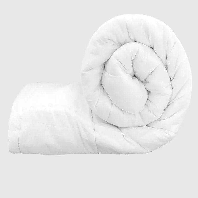 Nova Grided Polyester Comforter (White)  - 120 GSM