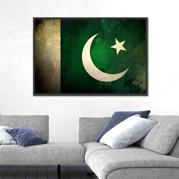 Pakistan Flag On Grunge Texture Canvas Wall Art