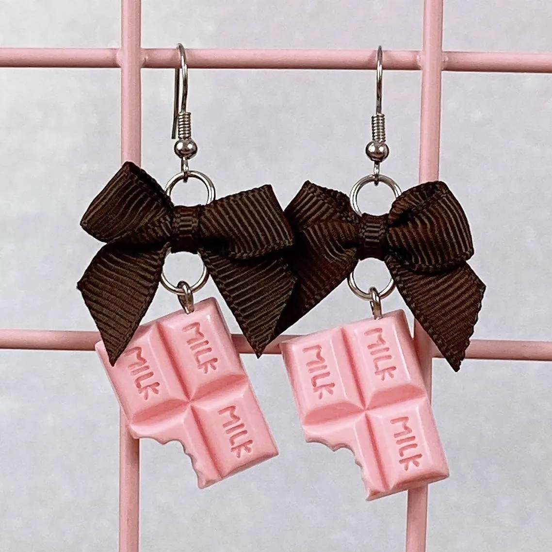 Pink Chocolate Earrings (5 Colors)