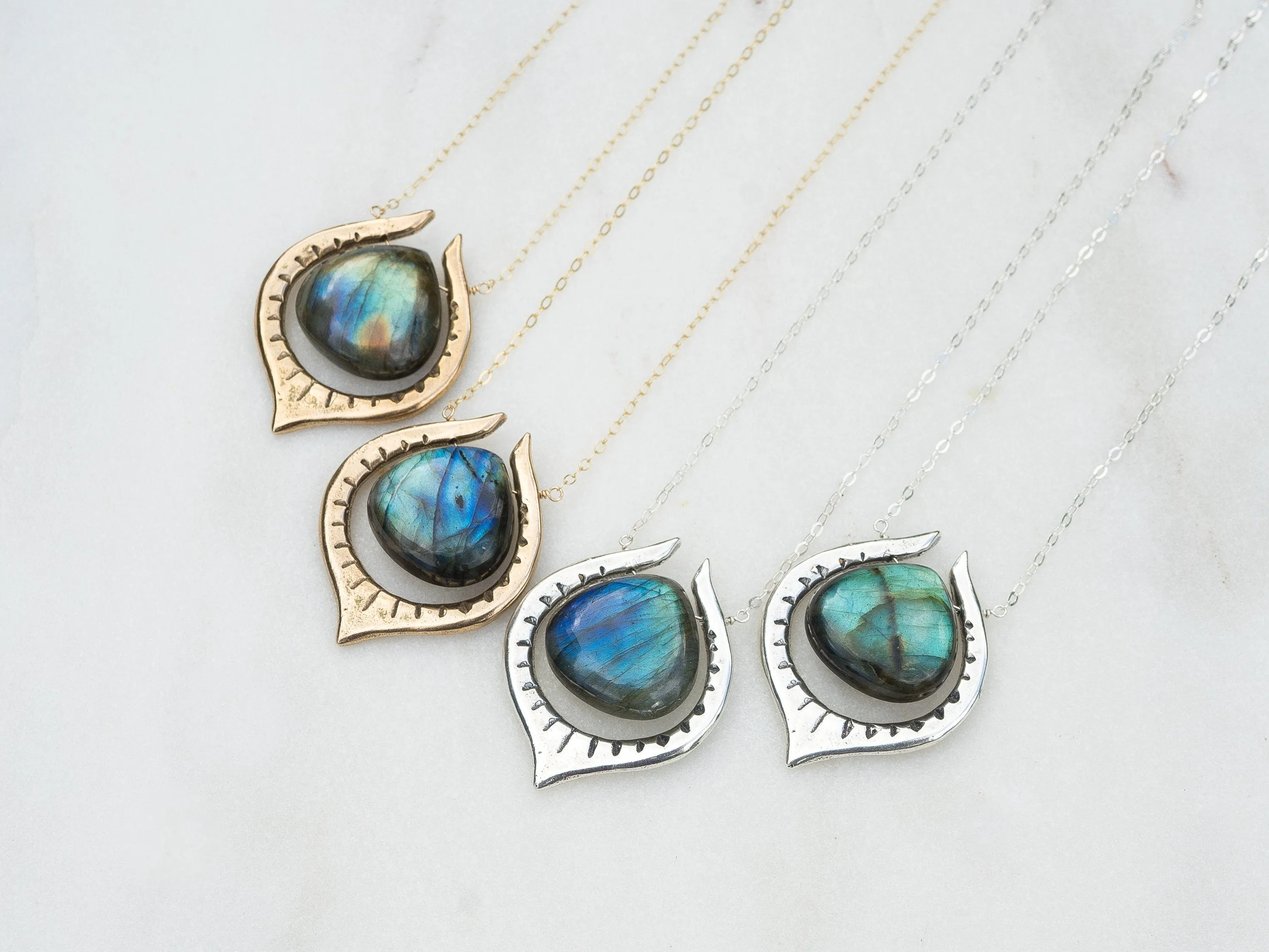 SERA / Labradorite Teardrop Necklace