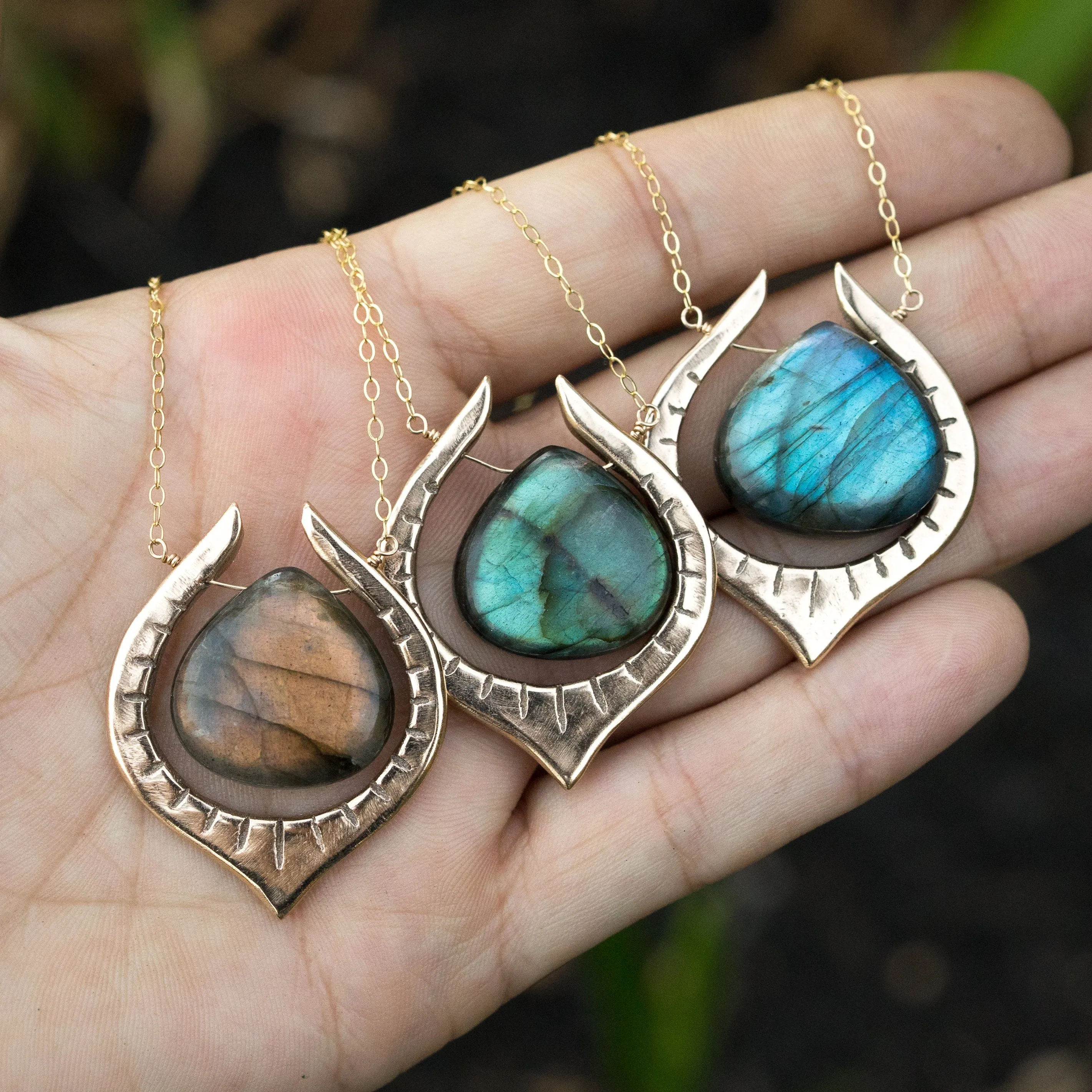 SERA / Labradorite Teardrop Necklace