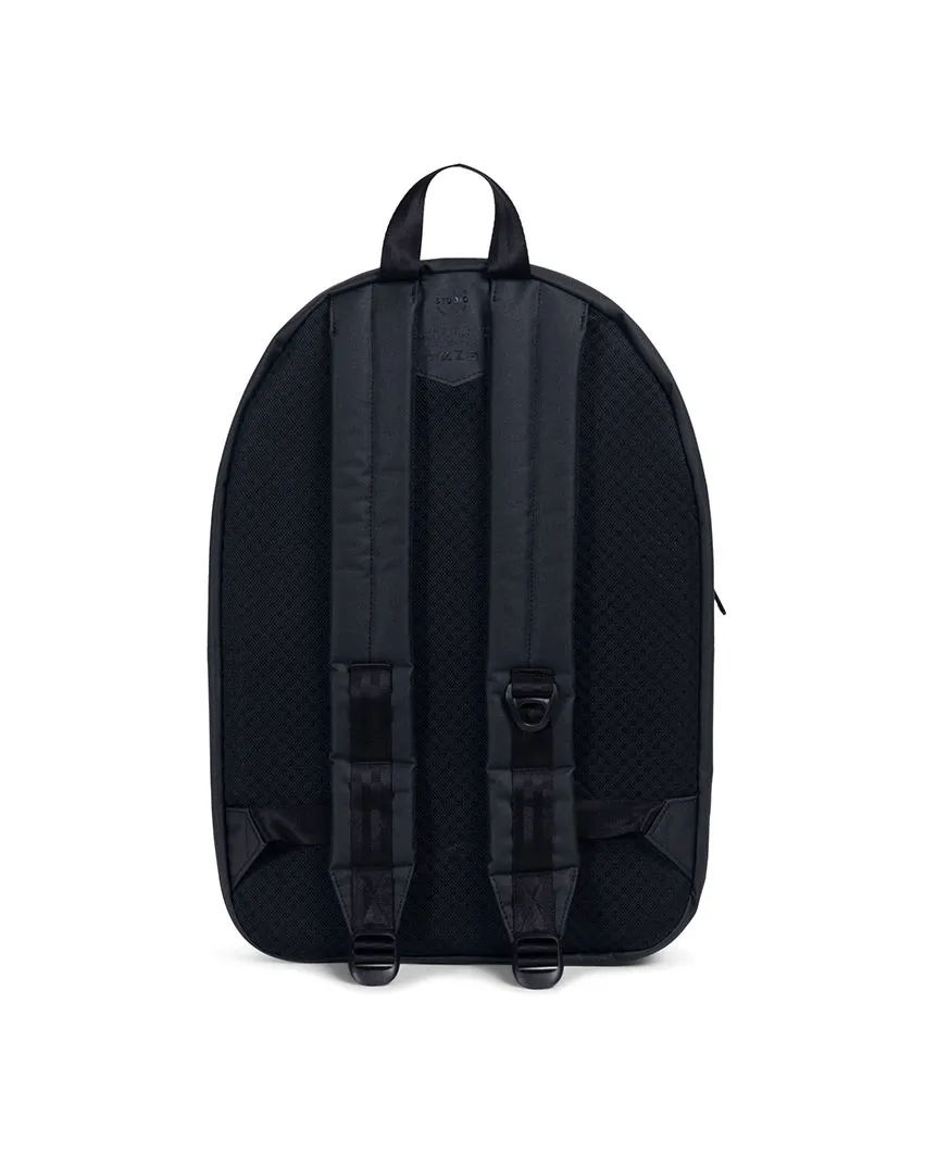 Settlement Backpack Studio Black Tarpaulin