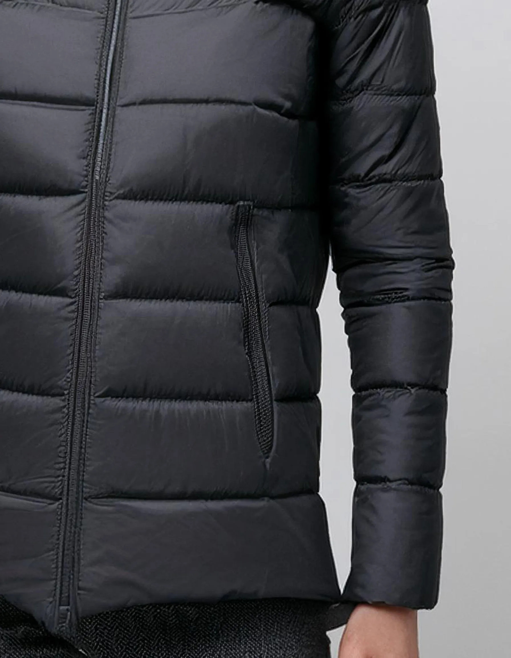 Sleek Black Fitted Puffer Jacket