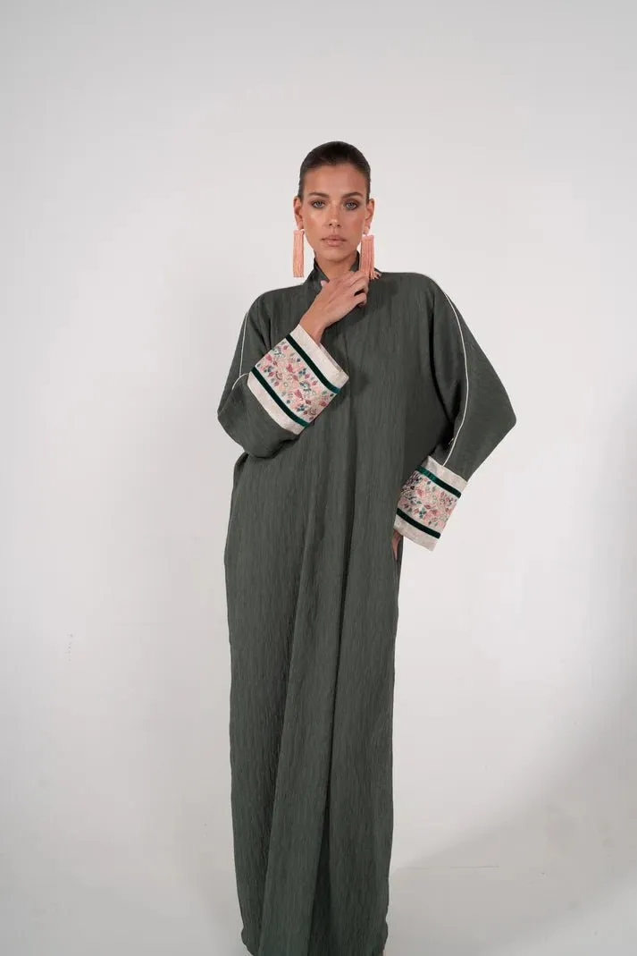 TH1407 ABAYA