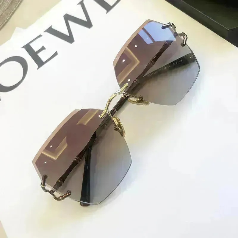 Trendy Fashion Metal Handle Unisex Sunglasses