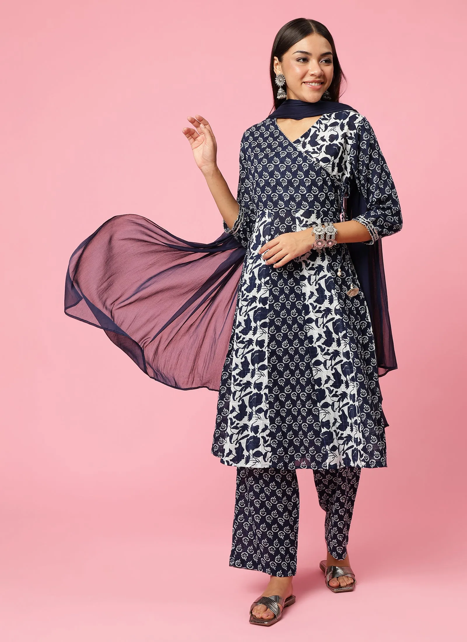 Women Navy Blue Floral Printed Kurta Comfort Pant Dupatta